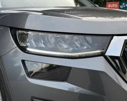 Серый Шкода Kodiaq, объемом двигателя 1.97 л и пробегом 43 тыс. км за 41500 $, фото 19 на Automoto.ua