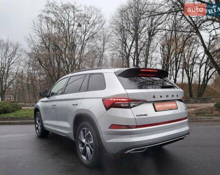 Серый Шкода Kodiaq, объемом двигателя 1.97 л и пробегом 21 тыс. км за 45400 $, фото 12 на Automoto.ua