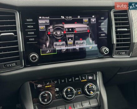 Серый Шкода Kodiaq, объемом двигателя 1.97 л и пробегом 184 тыс. км за 34999 $, фото 50 на Automoto.ua