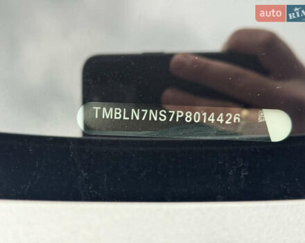 Серый Шкода Kodiaq, объемом двигателя 1.97 л и пробегом 184 тыс. км за 34999 $, фото 71 на Automoto.ua