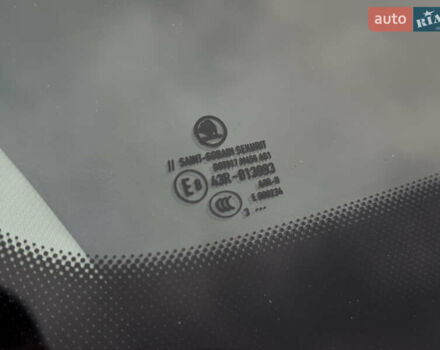 Серый Шкода Kodiaq, объемом двигателя 1.97 л и пробегом 184 тыс. км за 34999 $, фото 62 на Automoto.ua