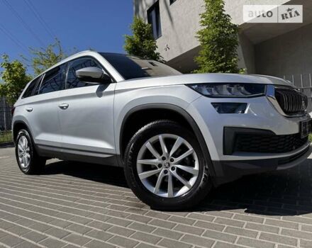 Сірий Шкода Kodiaq, об'ємом двигуна 1.97 л та пробігом 56 тис. км за 39933 $, фото 50 на Automoto.ua