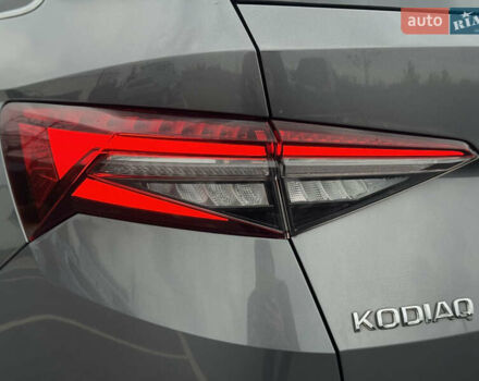 Серый Шкода Kodiaq, объемом двигателя 1.97 л и пробегом 184 тыс. км за 34999 $, фото 66 на Automoto.ua