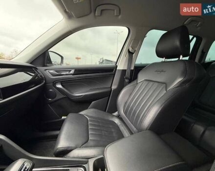 Сірий Шкода Kodiaq, об'ємом двигуна 1.98 л та пробігом 87 тис. км за 42000 $, фото 81 на Automoto.ua