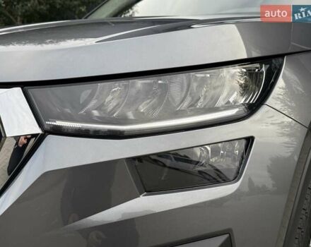 Серый Шкода Kodiaq, объемом двигателя 1.97 л и пробегом 43 тыс. км за 41500 $, фото 20 на Automoto.ua