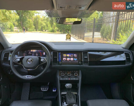 Серый Шкода Kodiaq, объемом двигателя 2 л и пробегом 19 тыс. км за 46500 $, фото 35 на Automoto.ua