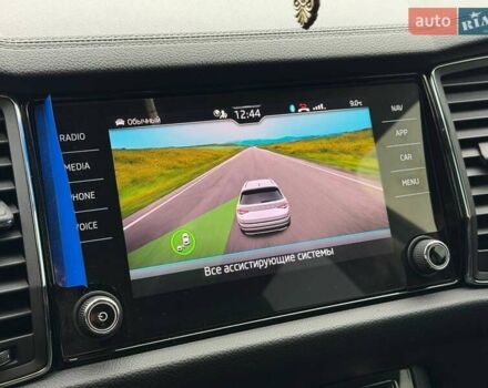 Сірий Шкода Kodiaq, об'ємом двигуна 1.98 л та пробігом 87 тис. км за 42000 $, фото 66 на Automoto.ua