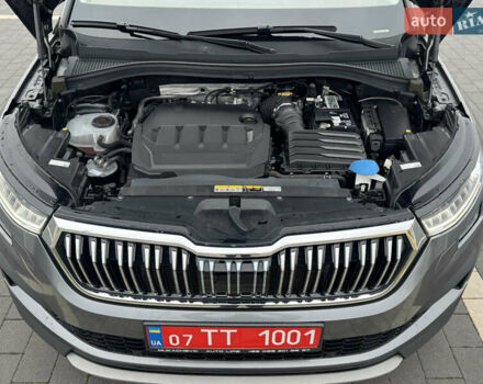 Серый Шкода Kodiaq, объемом двигателя 1.97 л и пробегом 184 тыс. км за 34999 $, фото 40 на Automoto.ua