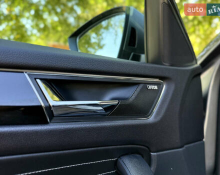 Серый Шкода Kodiaq, объемом двигателя 2 л и пробегом 170 тыс. км за 36999 $, фото 23 на Automoto.ua