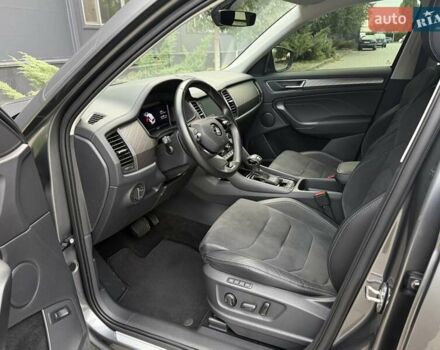Серый Шкода Kodiaq, объемом двигателя 1.97 л и пробегом 43 тыс. км за 41500 $, фото 48 на Automoto.ua