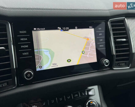 Серый Шкода Kodiaq, объемом двигателя 1.97 л и пробегом 184 тыс. км за 34999 $, фото 46 на Automoto.ua