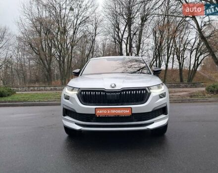 Серый Шкода Kodiaq, объемом двигателя 1.97 л и пробегом 21 тыс. км за 45400 $, фото 2 на Automoto.ua