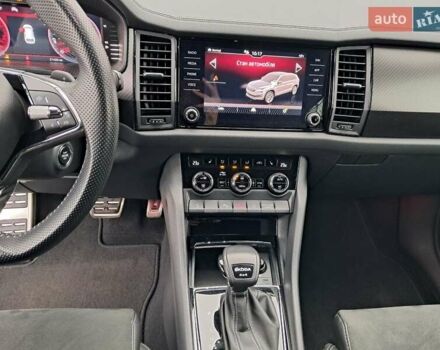 Серый Шкода Kodiaq, объемом двигателя 1.97 л и пробегом 21 тыс. км за 45400 $, фото 46 на Automoto.ua