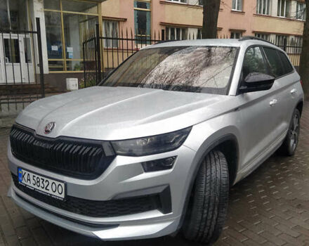Серый Шкода Kodiaq, объемом двигателя 1.97 л и пробегом 10 тыс. км за 45500 $, фото 7 на Automoto.ua