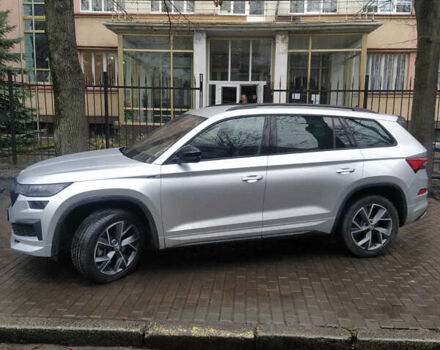 Серый Шкода Kodiaq, объемом двигателя 1.97 л и пробегом 10 тыс. км за 45500 $, фото 9 на Automoto.ua