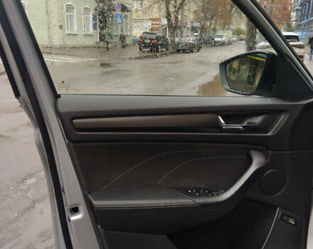 Серый Шкода Kodiaq, объемом двигателя 1.97 л и пробегом 10 тыс. км за 45500 $, фото 19 на Automoto.ua