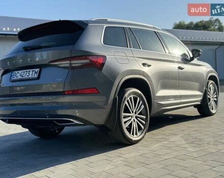 Серый Шкода Kodiaq, объемом двигателя 1.97 л и пробегом 73 тыс. км за 46666 $, фото 6 на Automoto.ua