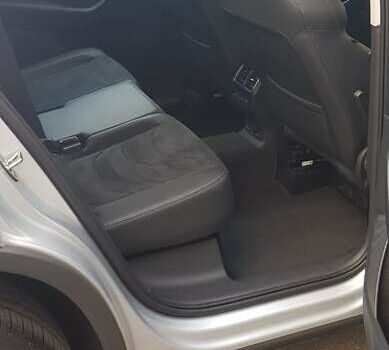 Серый Шкода Kodiaq, объемом двигателя 1.97 л и пробегом 14 тыс. км за 46200 $, фото 7 на Automoto.ua