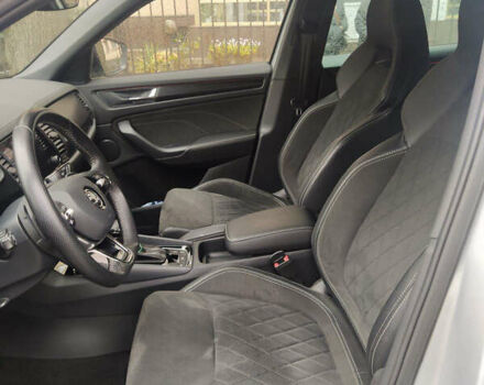 Серый Шкода Kodiaq, объемом двигателя 1.97 л и пробегом 10 тыс. км за 45500 $, фото 13 на Automoto.ua