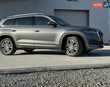 Серый Шкода Kodiaq, объемом двигателя 1.97 л и пробегом 73 тыс. км за 46666 $, фото 5 на Automoto.ua