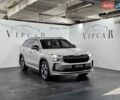 Шкода Kodiaq 2025 в Киеве на Automoto.ua Серый Шкода Kodiaq, объемом двигателя 2 л и пробегом 7 тыс. км за 51500 $, фото 4 на Automoto.ua