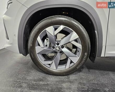 Шкода Kodiaq 2025 в Киеве на Automoto.ua Серый Шкода Kodiaq, объемом двигателя 2 л и пробегом 7 тыс. км за 51500 $, фото 53 на Automoto.ua