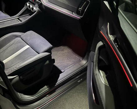 Сірий Шкода Kodiaq, об'ємом двигуна 1.98 л та пробігом 13 тис. км за 47500 $, фото 1 на Automoto.ua