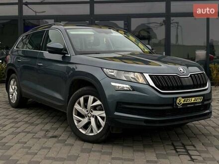 Шкода Kodiaq 2017 в Мукачеве на Automoto.ua Серый Шкода Kodiaq, объемом двигателя 1.98 л и пробегом 236 тыс. км за 23000 $, фото 1 на Automoto.ua