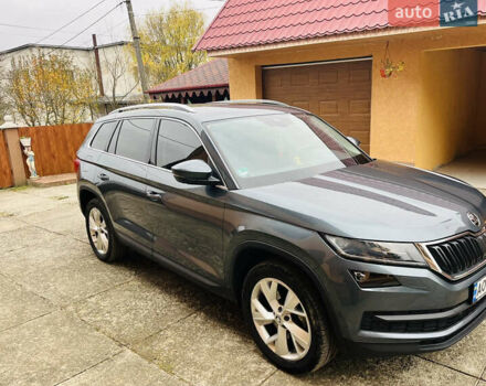 Сірий Шкода Kodiaq, об'ємом двигуна 1.97 л та пробігом 250 тис. км за 26500 $, фото 1 на Automoto.ua