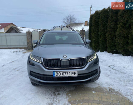 Серый Шкода Kodiaq, объемом двигателя 1.98 л и пробегом 216 тыс. км за 23000 $, фото 1 на Automoto.ua