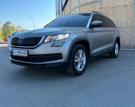 Серый Шкода Kodiaq, объемом двигателя 2 л и пробегом 160 тыс. км за 23000 $, фото 1 на Automoto.ua