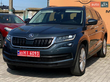 Серый Шкода Kodiaq, объемом двигателя 1.97 л и пробегом 248 тыс. км за 22950 $, фото 1 на Automoto.ua