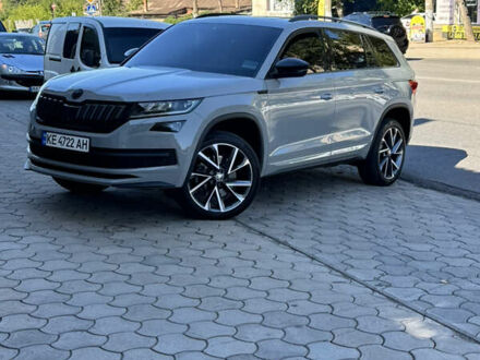 Серый Шкода Kodiaq, объемом двигателя 1.97 л и пробегом 194 тыс. км за 33000 $, фото 1 на Automoto.ua