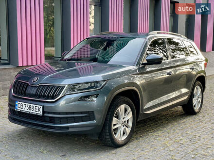 Шкода Kodiaq 2018 у Чернігові на Automoto.ua Сірий Шкода Kodiaq, об'ємом двигуна 1.97 л та пробігом 136 тис. км за 26700 $, фото 1 на Automoto.ua