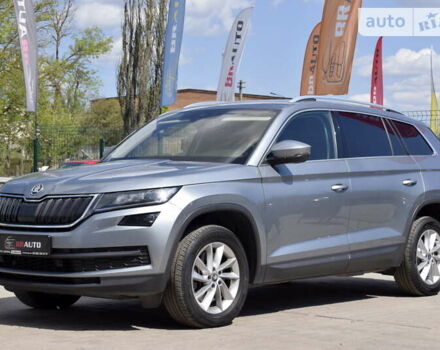 Серый Шкода Kodiaq, объемом двигателя 1.97 л и пробегом 185 тыс. км за 28955 $, фото 1 на Automoto.ua