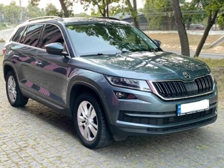 Серый Шкода Kodiaq, объемом двигателя 2 л и пробегом 138 тыс. км за 25800 $, фото 1 на Automoto.ua