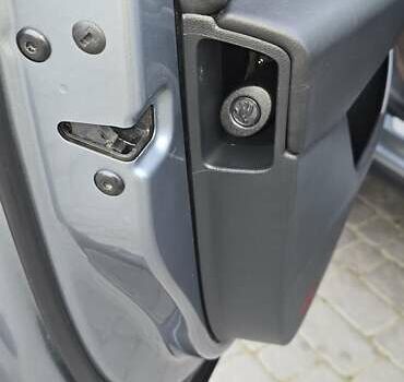 Серый Шкода Kodiaq, объемом двигателя 1.97 л и пробегом 239 тыс. км за 27000 $, фото 1 на Automoto.ua