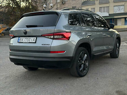 Серый Шкода Kodiaq, объемом двигателя 1.97 л и пробегом 236 тыс. км за 23999 $, фото 1 на Automoto.ua