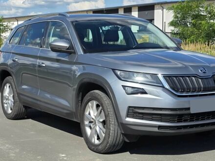 Сірий Шкода Kodiaq, об'ємом двигуна 2 л та пробігом 42 тис. км за 16000 $, фото 1 на Automoto.ua