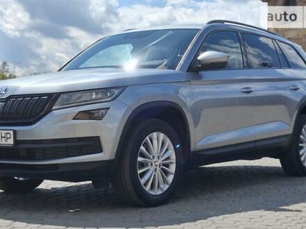 Сірий Шкода Kodiaq, об'ємом двигуна 2 л та пробігом 108 тис. км за 29700 $, фото 1 на Automoto.ua