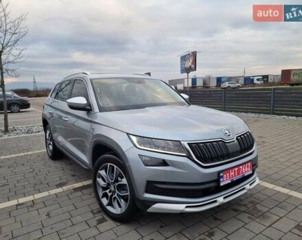 Серый Шкода Kodiaq, объемом двигателя 1.97 л и пробегом 207 тыс. км за 27900 $, фото 1 на Automoto.ua