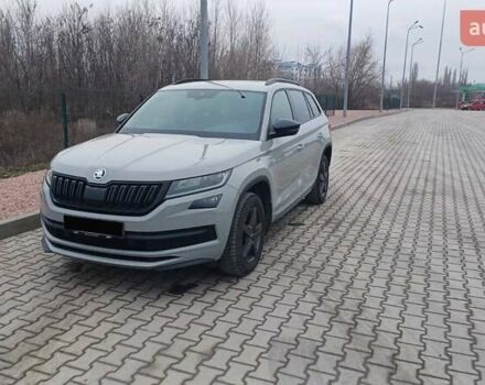 Серый Шкода Kodiaq, объемом двигателя 1.97 л и пробегом 149 тыс. км за 34500 $, фото 1 на Automoto.ua