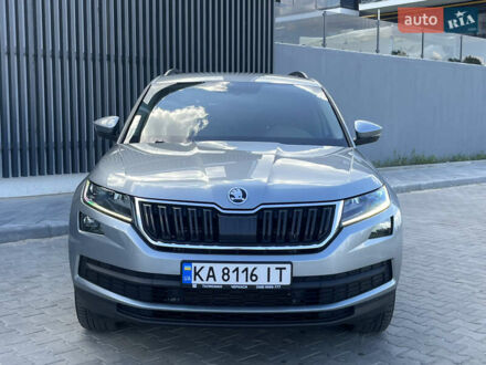 Шкода Kodiaq 2019 в Черкассах на Automoto.ua Серый Шкода Kodiaq, объемом двигателя 1.98 л и пробегом 106 тыс. км за 27500 $, фото 1 на Automoto.ua