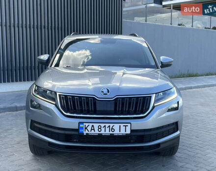 Серый Шкода Kodiaq, объемом двигателя 1.98 л и пробегом 106 тыс. км за 27500 $, фото 1 на Automoto.ua