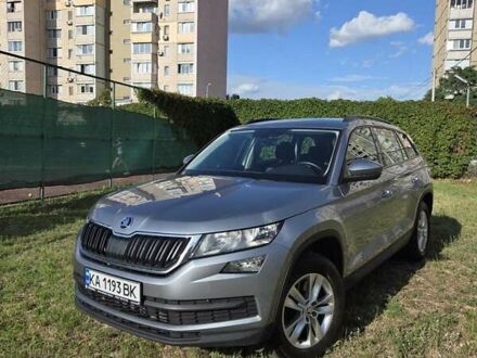 Шкода Kodiaq 2020 в Киеве на Automoto.ua Серый Шкода Kodiaq, объемом двигателя 1.98 л и пробегом 92 тыс. км за 24000 $, фото 1 на Automoto.ua