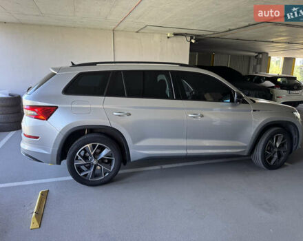 Серый Шкода Kodiaq, объемом двигателя 1.98 л и пробегом 208 тыс. км за 28500 $, фото 1 на Automoto.ua