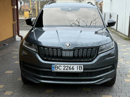 Серый Шкода Kodiaq, объемом двигателя 1.97 л и пробегом 150 тыс. км за 35350 $, фото 1 на Automoto.ua
