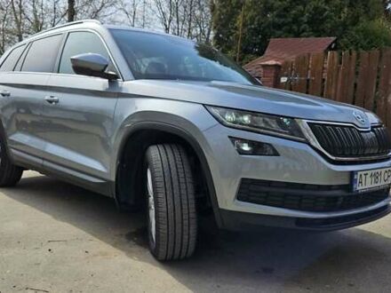 Шкода Kodiaq 2020 у Тлумаче на Automoto.ua Сірий Шкода Kodiaq, об'ємом двигуна 1.98 л та пробігом 33 тис. км за 31500 $, фото 1 на Automoto.ua