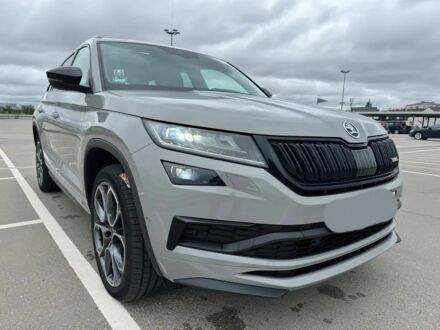 Сірий Шкода Kodiaq, об'ємом двигуна 2 л та пробігом 127 тис. км за 17700 $, фото 1 на Automoto.ua