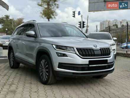 Шкода Kodiaq 2020 в Одессе на Automoto.ua Серый Шкода Kodiaq, объемом двигателя 1.97 л и пробегом 136 тыс. км за 30000 $, фото 1 на Automoto.ua